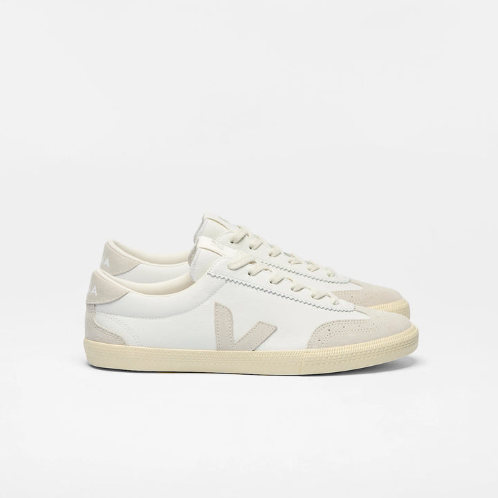 VEJA- WOMEN'S VOLLY LEATHER SNEAKER