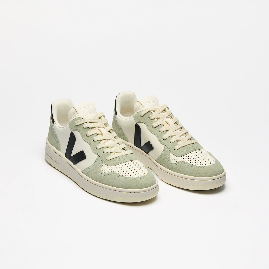 VEJA- WOMEN'S V-10 LEATHER SNEAKER