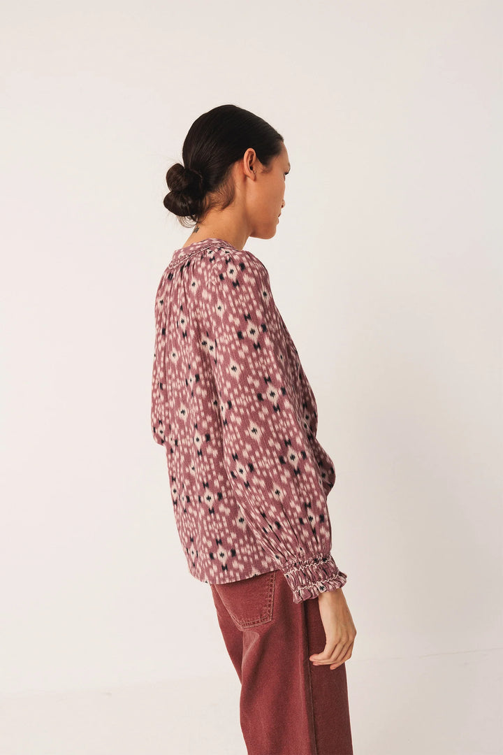 INDI & COLD- WOMEN'S IKAT-PRINT SHIRT