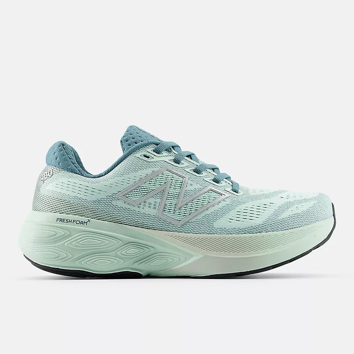 NEW BALANCE - WOMEN'S W8801FT SHOE