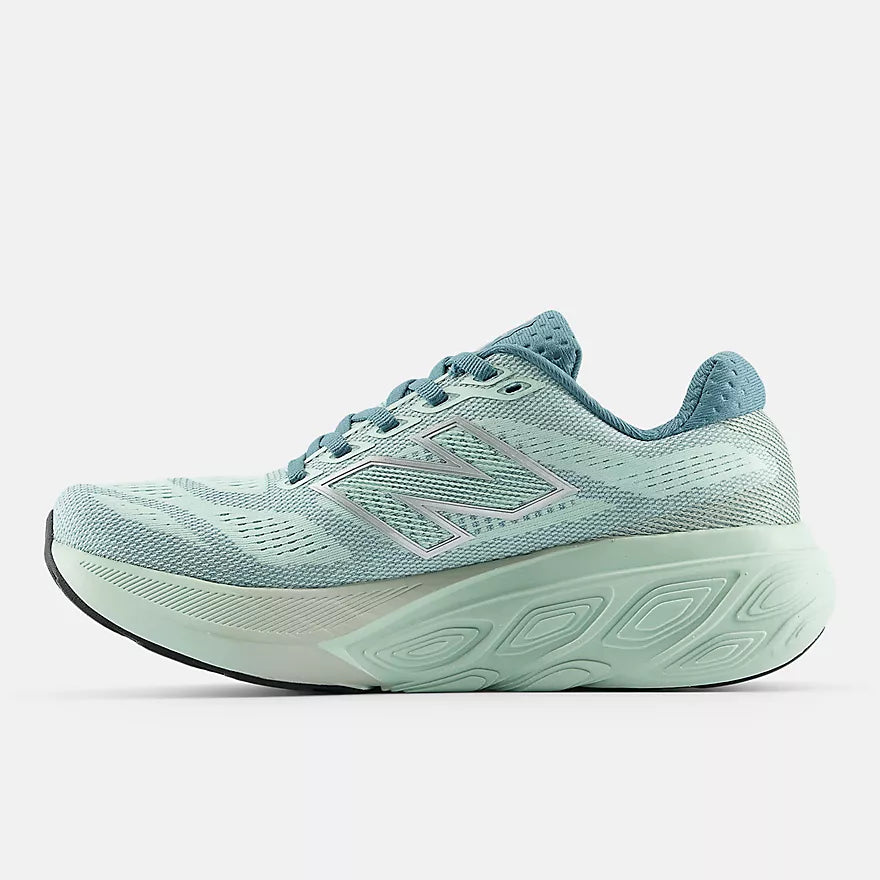 NEW BALANCE - WOMEN'S W8801FT SHOE