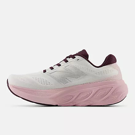 NEW BALANCE- WOMEN'S 880 ATHLETIC SHOE