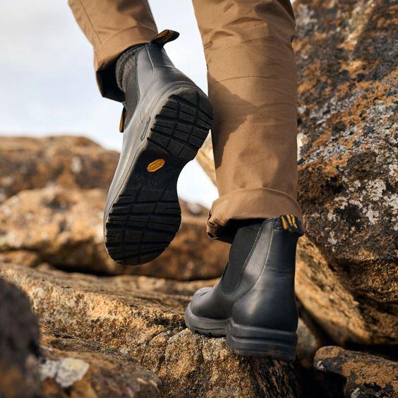 BLUNDSTONE- MEN'S ALL TERRAIN 2058