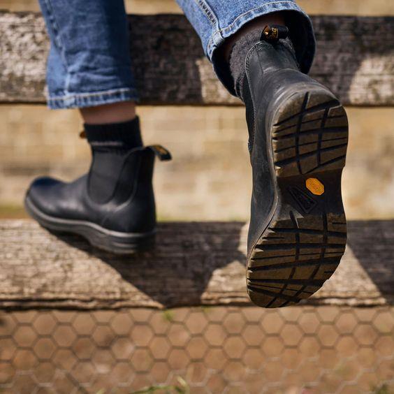 BLUNDSTONE- MEN'S ALL TERRAIN 2058