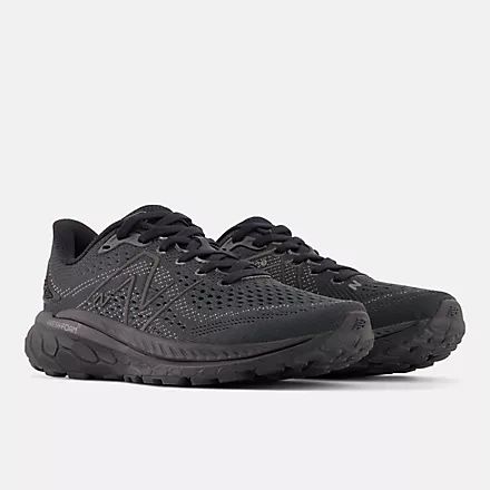 NEW BALANCE- LADIES FRESH FOAM X 860v13 ATHLETIC SHOE BLACK