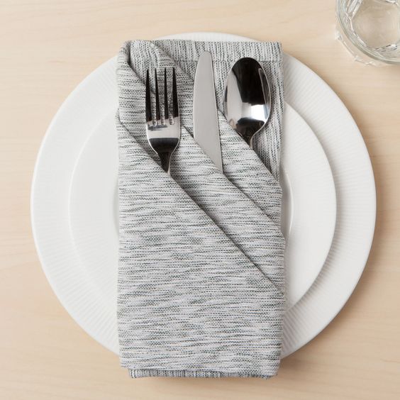 DANICA- TWISTED GRAY NAPKINS