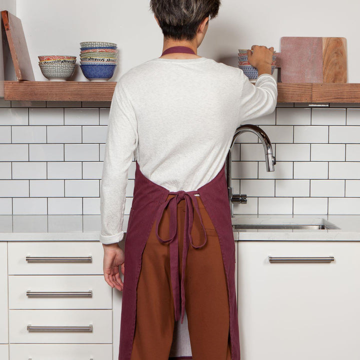 DANICA Wine Heirloom Stonewash Apron | Bigley Shoes and Clothing